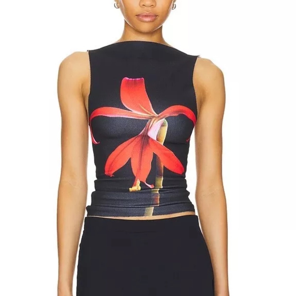 1xblue Sprekelia Shapewear Vest Top Black Floral S NWT